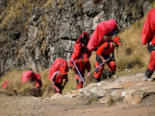 inca-trail-porters-peru-7537850