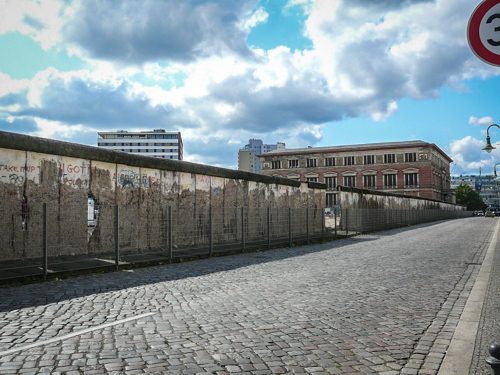 remains-of-the-berlin-wall-5254029